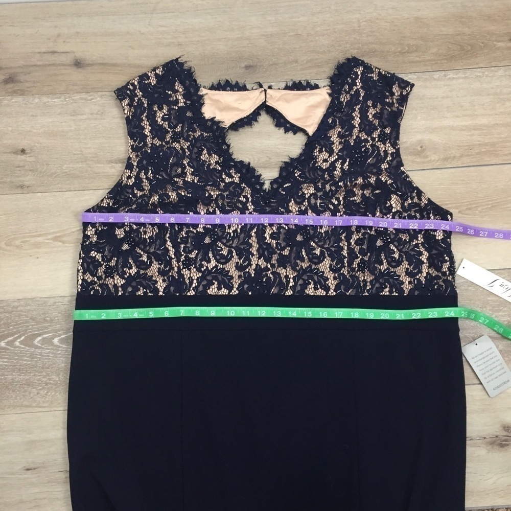 Eliza J Sleeveless Lace Bodice Trumpet Formal Gown - Picture 5 of 16
